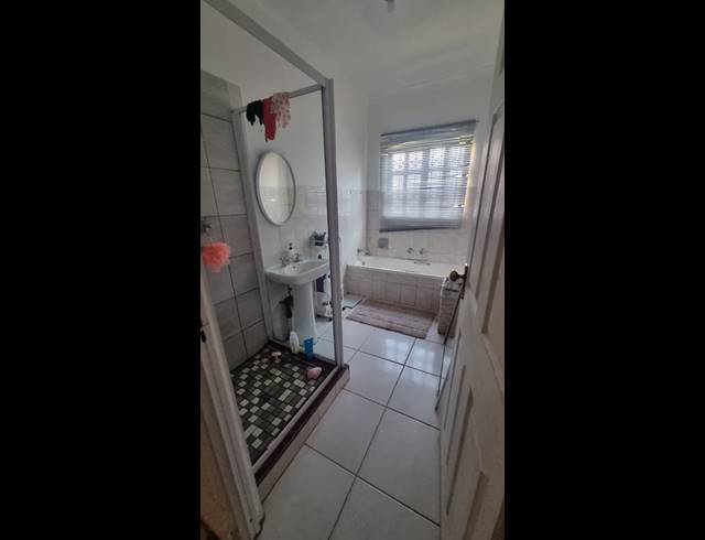 3 BEDROOM SIMPLEX FOR SALE IN ARBORETUM